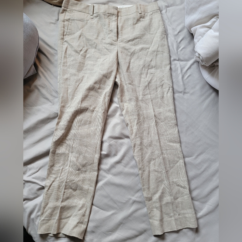 Ann Taylor Women's Beige Suit Set - Picture 4 of 4